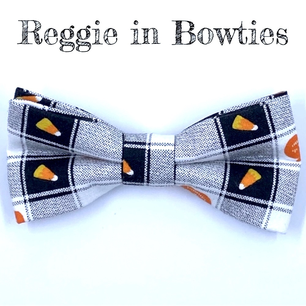 Pet Bowtie in Candy Corn & Pumpkins Halloween